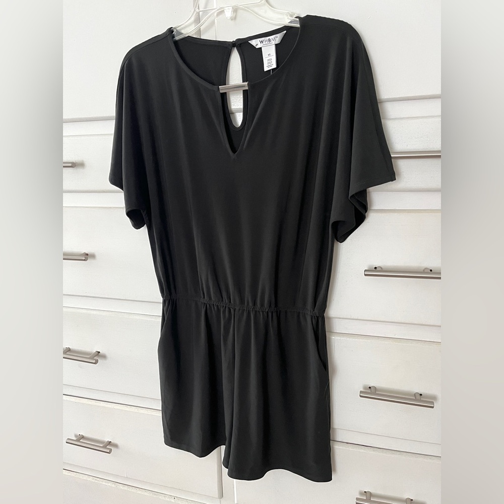 🆕 White House Black Market kimono romper with hardware in black size X small